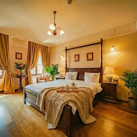 Appartement Boutique With Skyline Views In